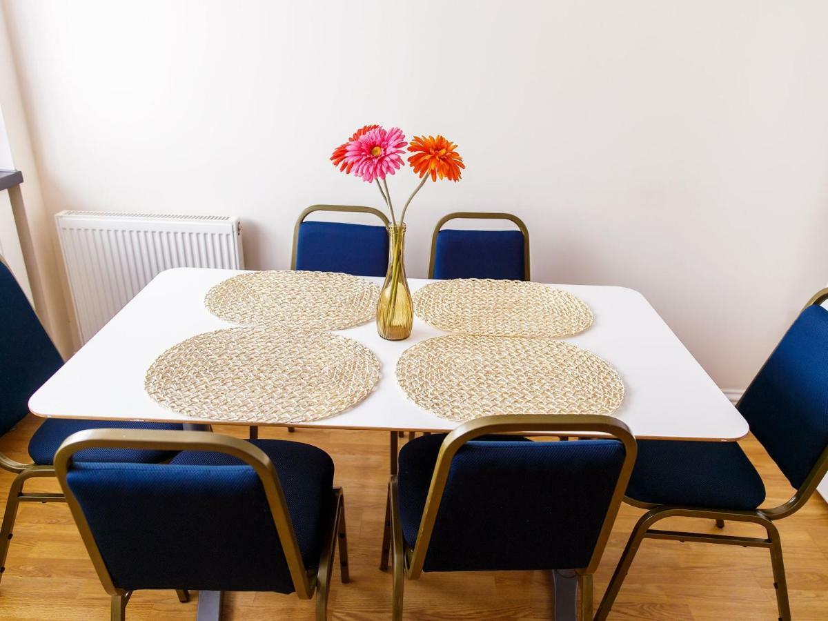 Mandeville Rooms Northolt (Greater London) Room photo