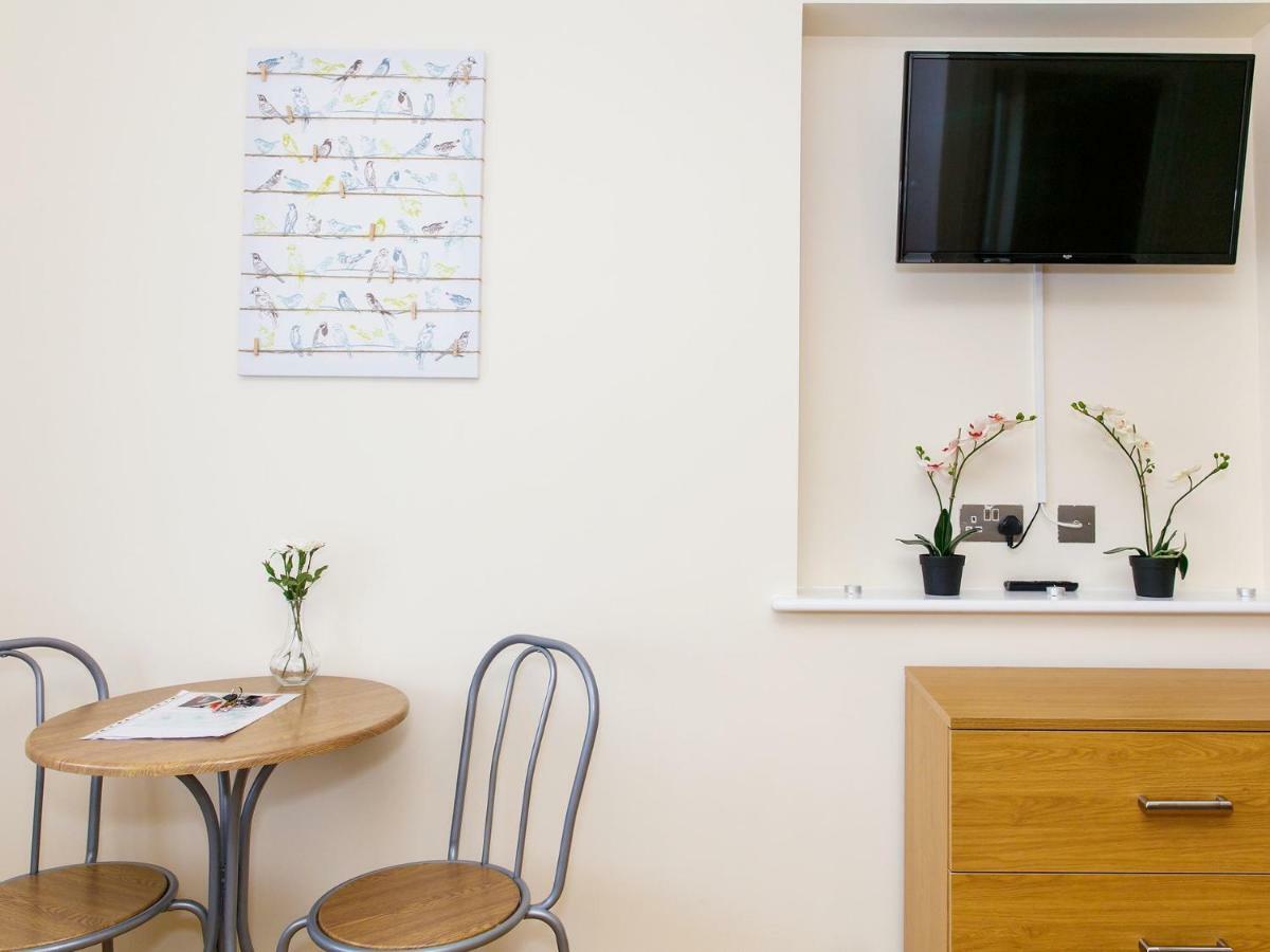 Mandeville Rooms Northolt (Greater London) Room photo
